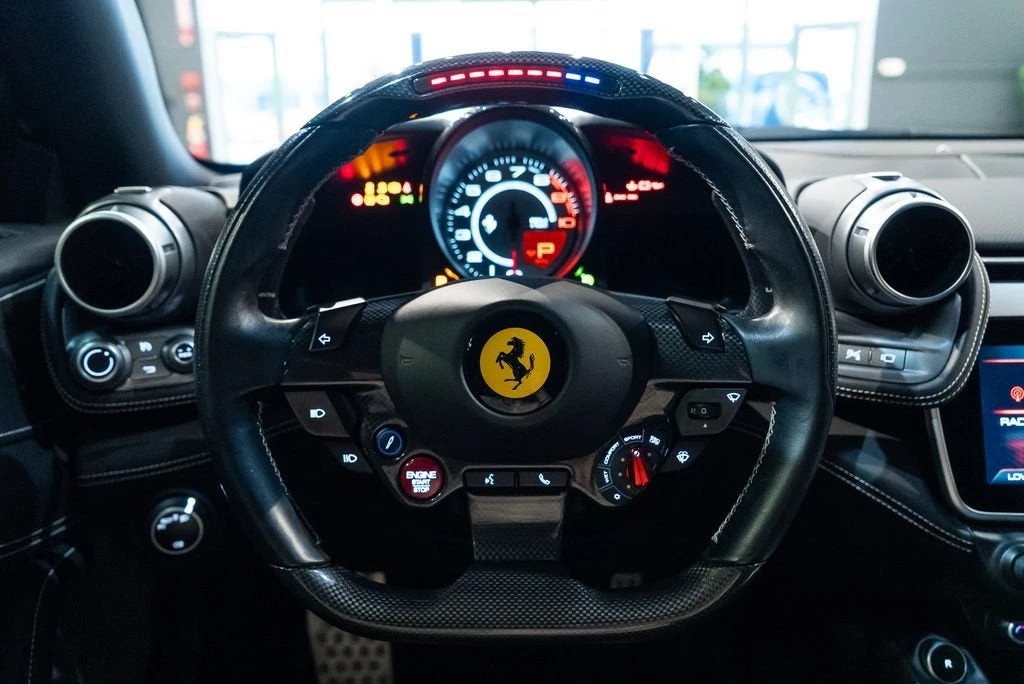 2019 Ferrari GTC4Lusso - Image 5 of 31