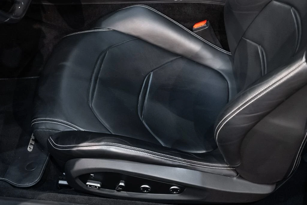 2019 Ferrari GTC4Lusso - Image 31 of 31