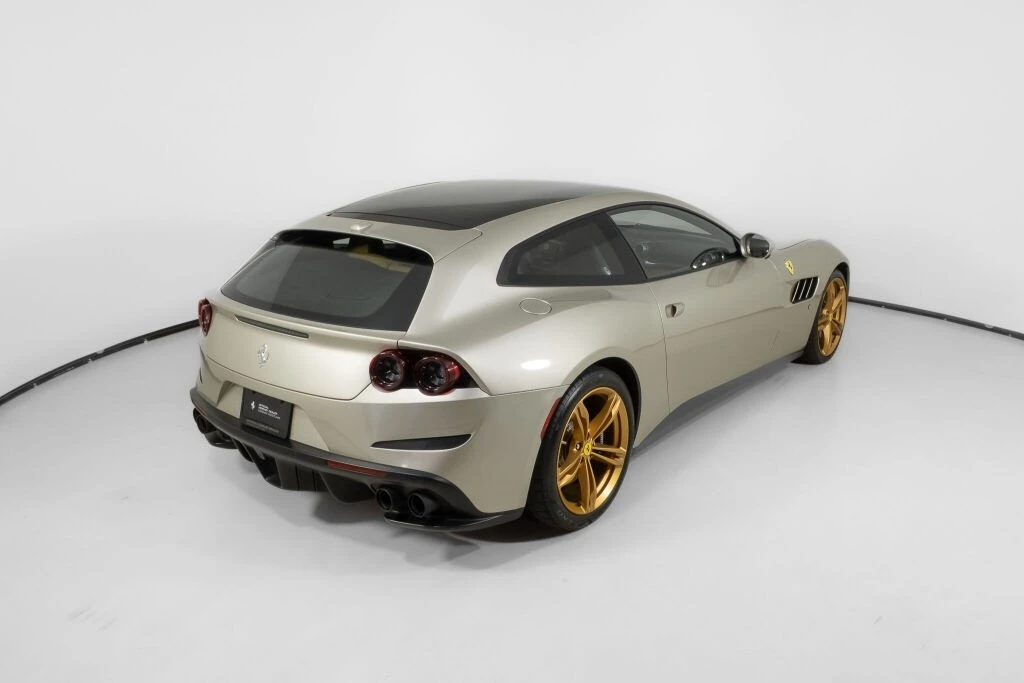 2019 Ferrari GTC4Lusso - Image 20 of 21