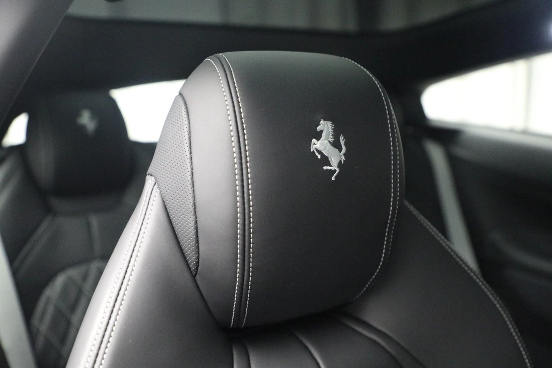 2019 Ferrari GTC4Lusso - Image 24 of 25