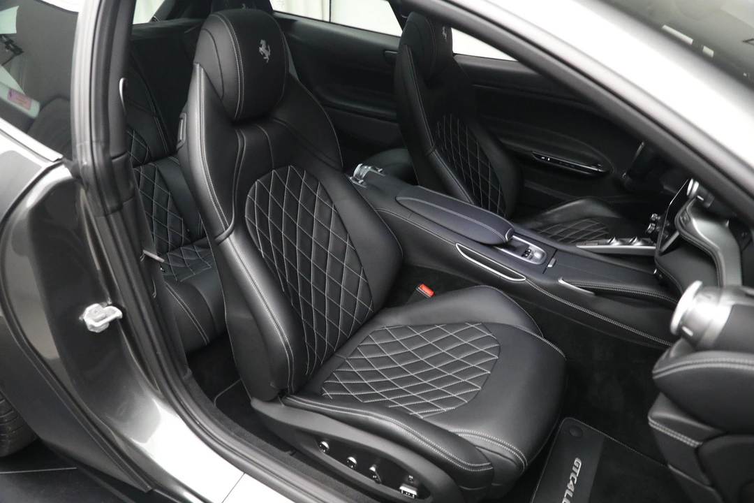 2019 Ferrari GTC4Lusso - Image 20 of 25