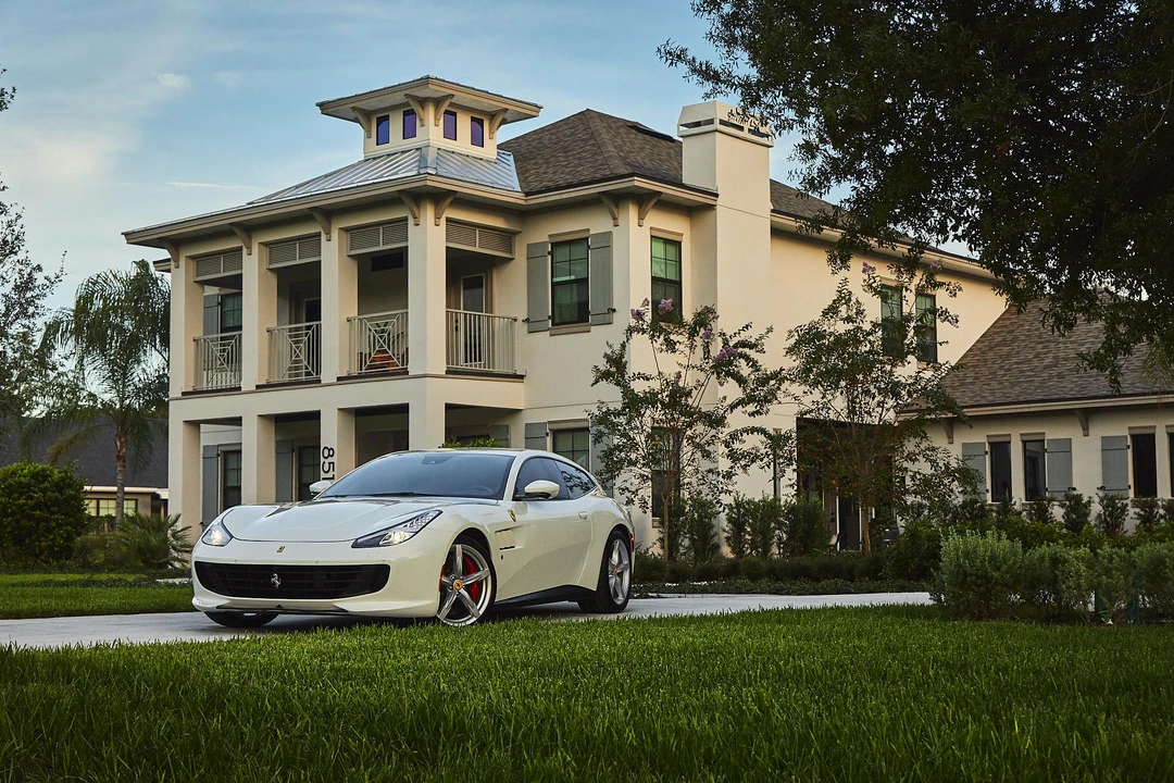 2019 Ferrari GTC4Lusso - Image 13 of 31