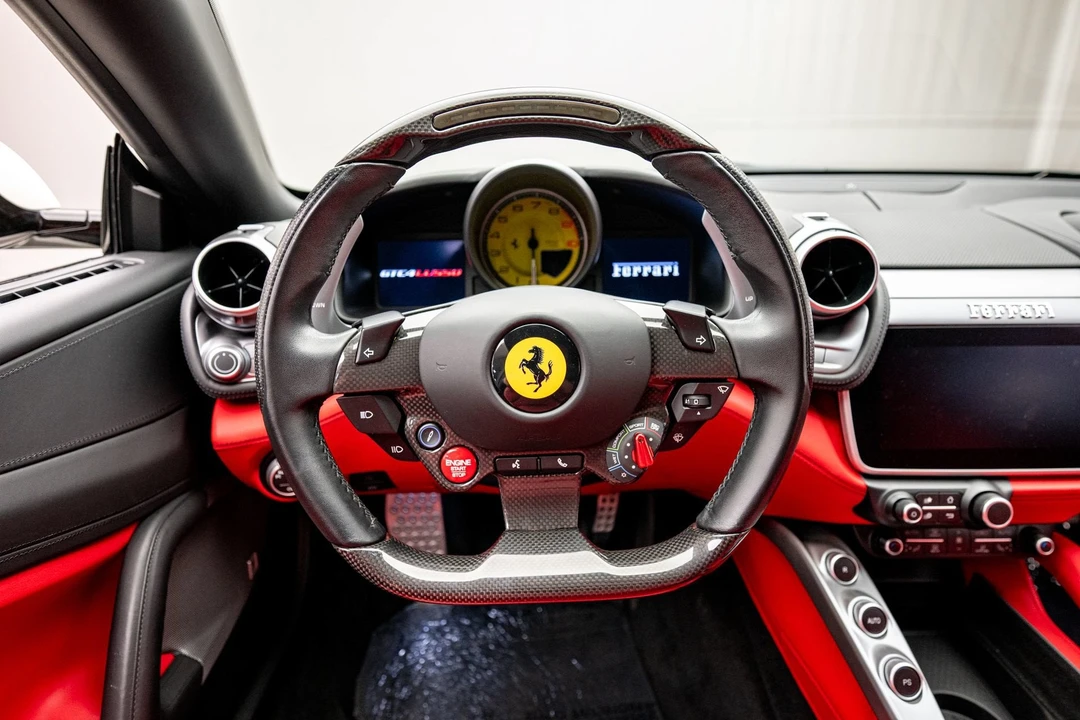 2019 Ferrari GTC4Lusso - Image 11 of 31
