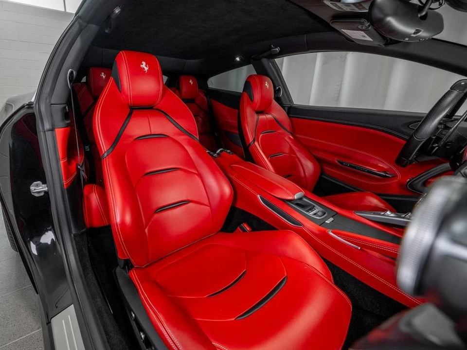 2019 Ferrari GTC4Lusso - Image 20 of 31