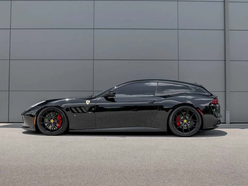 2019 Ferrari GTC4Lusso - Image 10 of 31