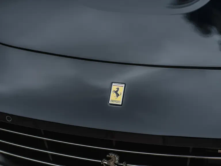 2019 Ferrari GTC4Lusso - Image 7 of 31