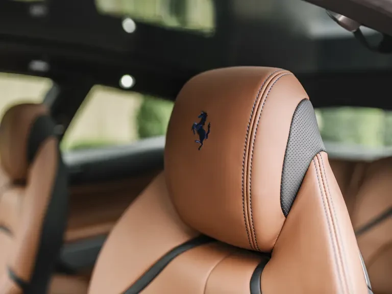 2019 Ferrari GTC4Lusso - Image 24 of 31