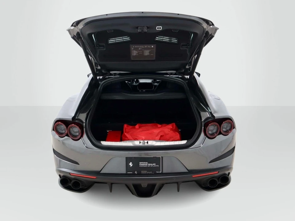 2019 Ferrari GTC4Lusso - Image 11 of 31