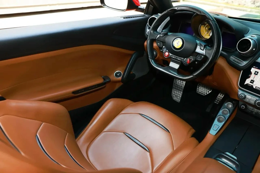 2019 Ferrari GTC4Lusso T - Image 22 of 31