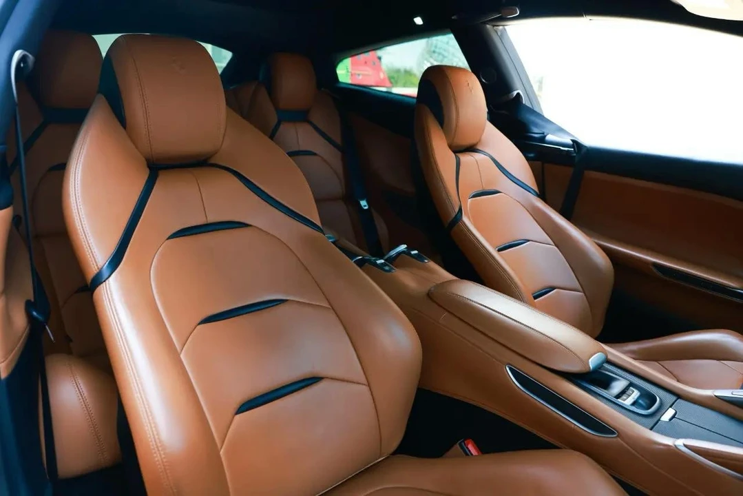 2019 Ferrari GTC4Lusso T - Image 18 of 31
