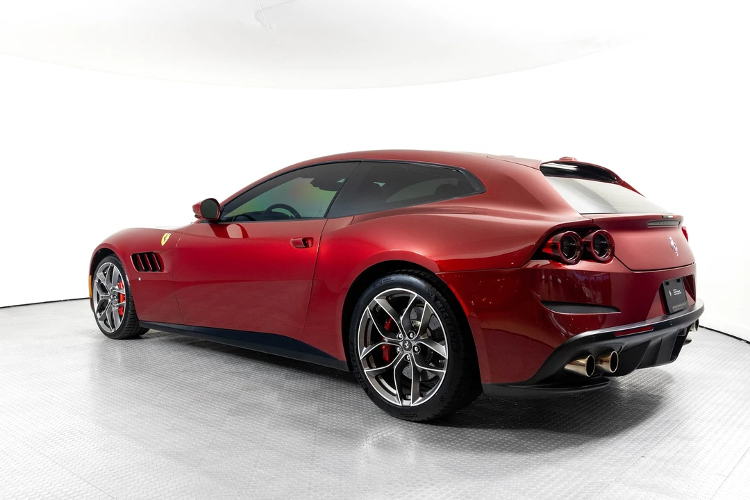 2019 Ferrari GTC4Lusso T - Image 6 of 31