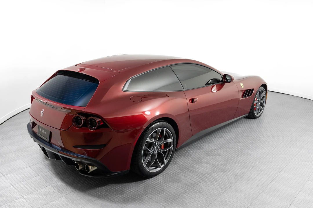 2019 Ferrari GTC4Lusso T - Image 2 of 21