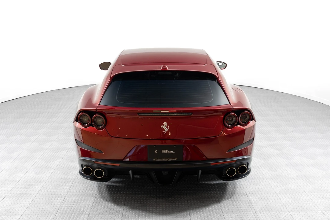 2019 Ferrari GTC4Lusso T - Image 22 of 31