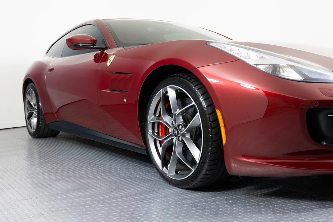 2019 Ferrari GTC4Lusso T - Image 17 of 21