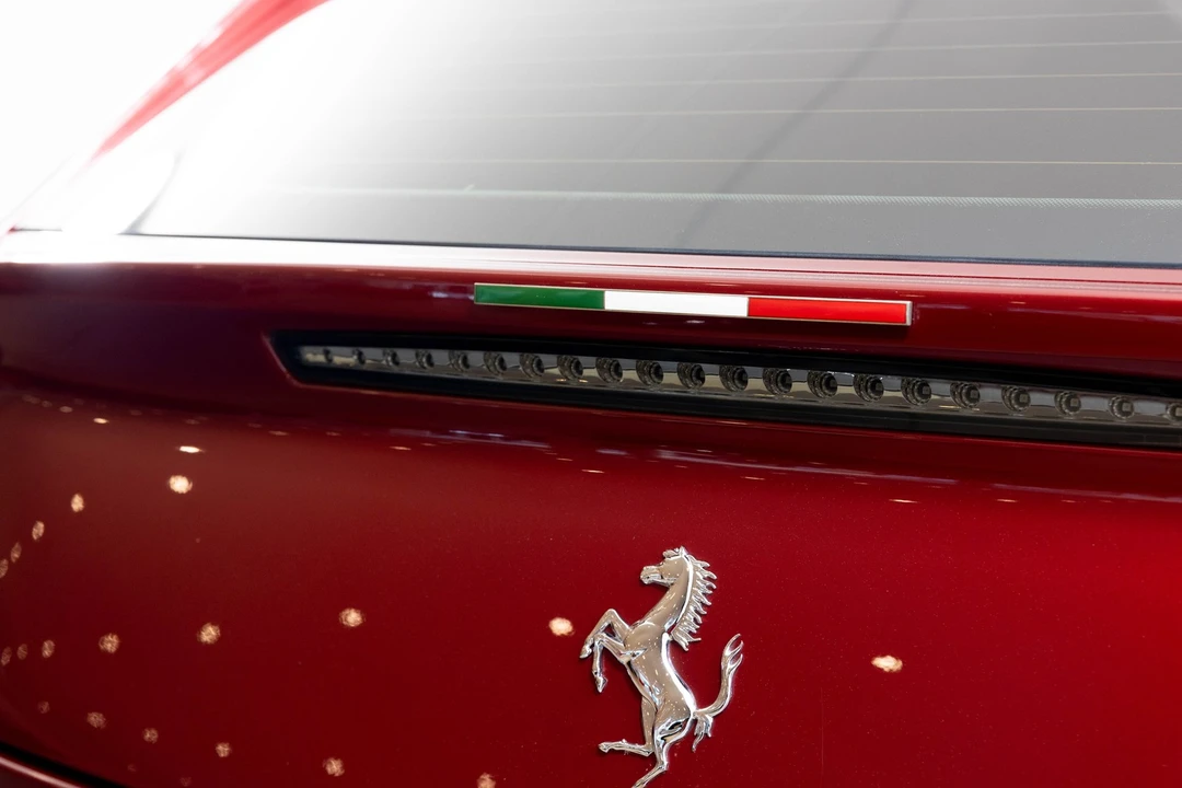 2019 Ferrari GTC4Lusso T - Image 21 of 31