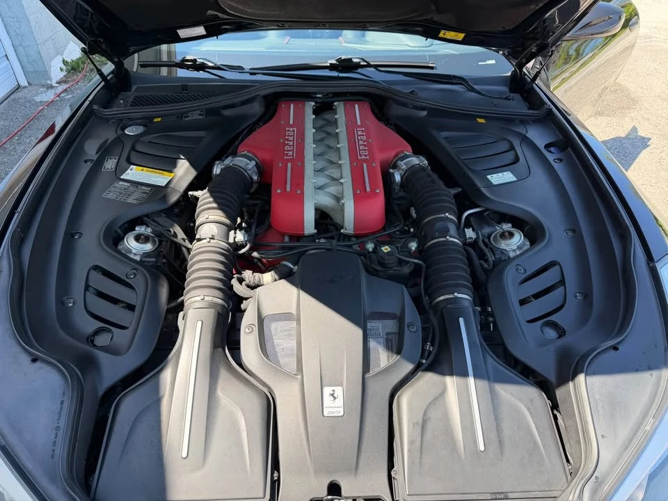 2019 Ferrari GTC4Lusso - Image 9 of 13