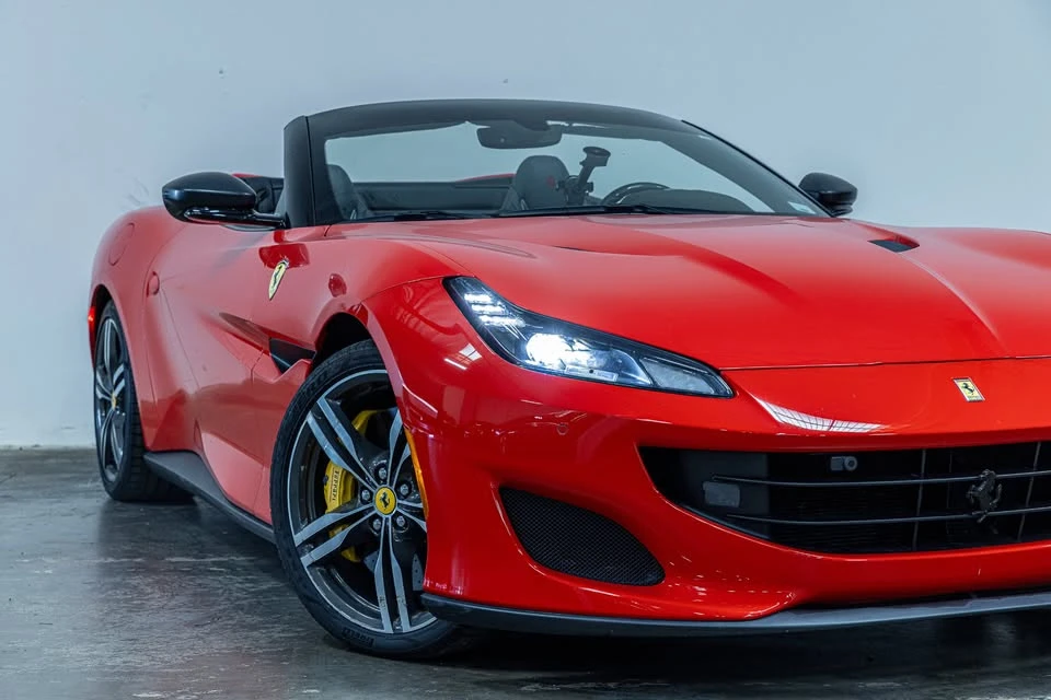 2019 Ferrari Portofino - Image 15 of 20