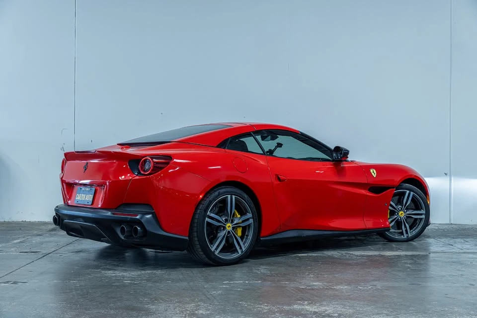 2019 Ferrari Portofino - Image 17 of 20