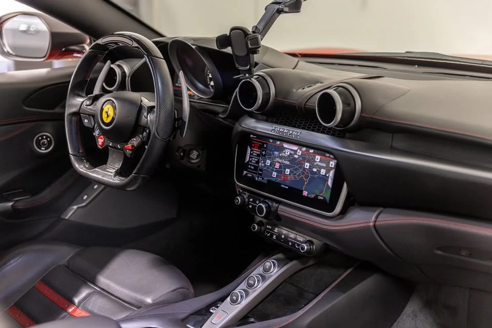 2019 Ferrari Portofino - Image 5 of 20