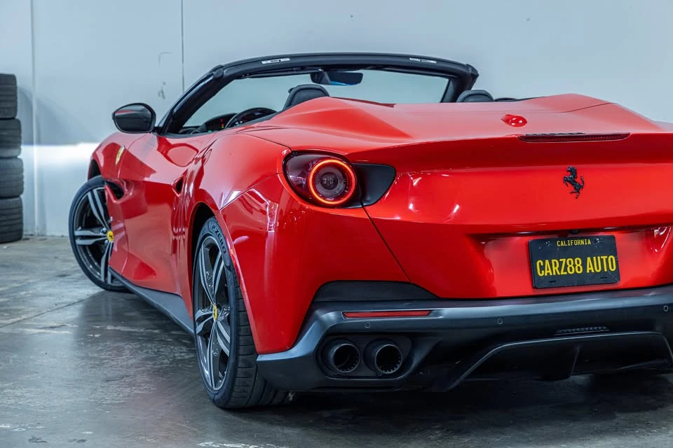 2019 Ferrari Portofino - Image 11 of 20