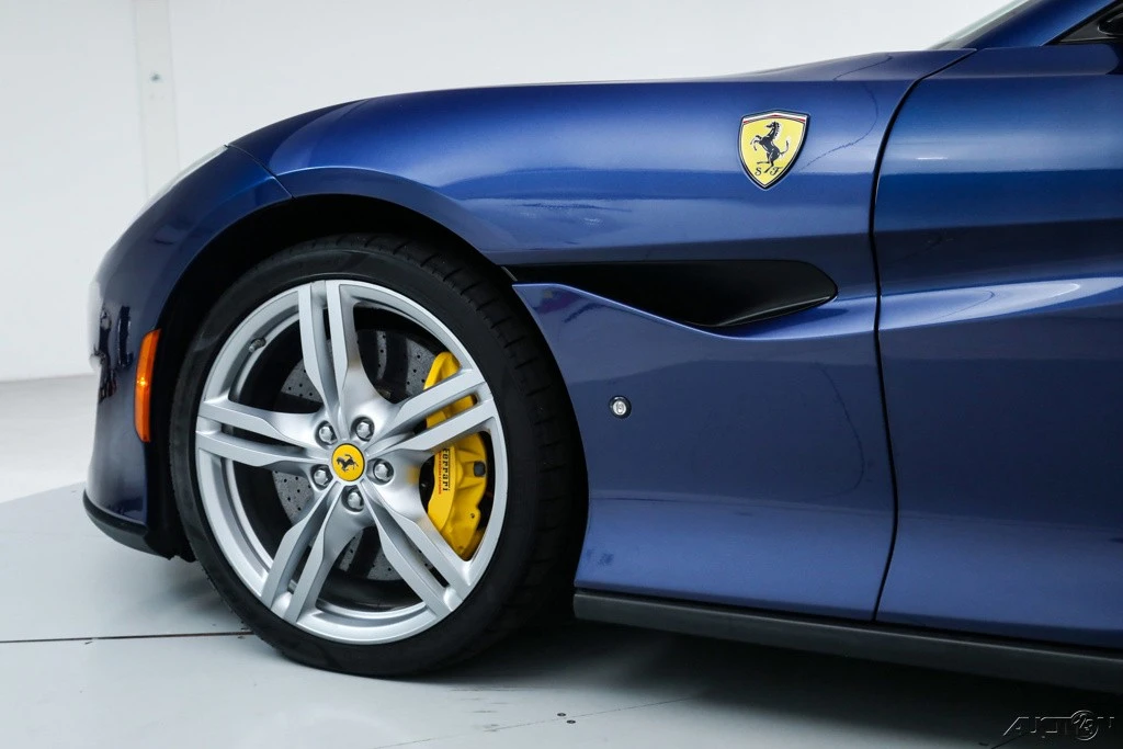 2019 Ferrari Portofino - Image 17 of 21