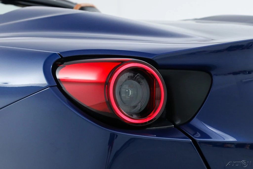 2019 Ferrari Portofino - Image 18 of 21