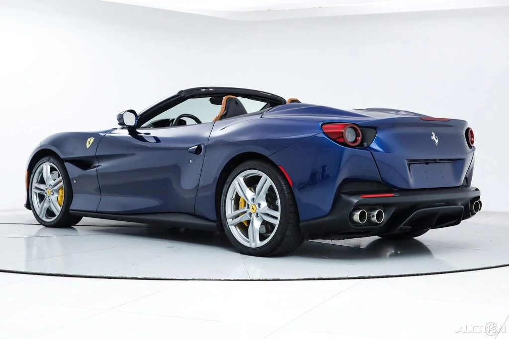 2019 Ferrari Portofino - Image 8 of 21