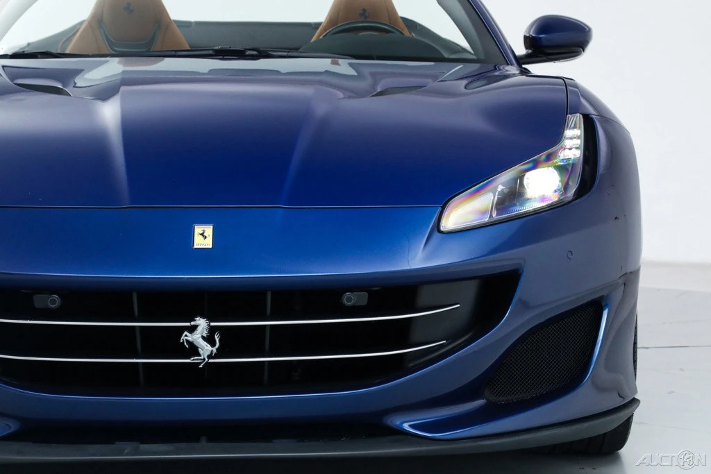 2019 Ferrari Portofino - Image 15 of 21