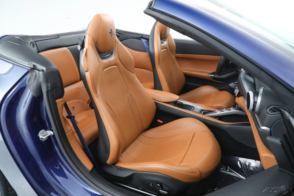 2019 Ferrari Portofino - Image 21 of 21