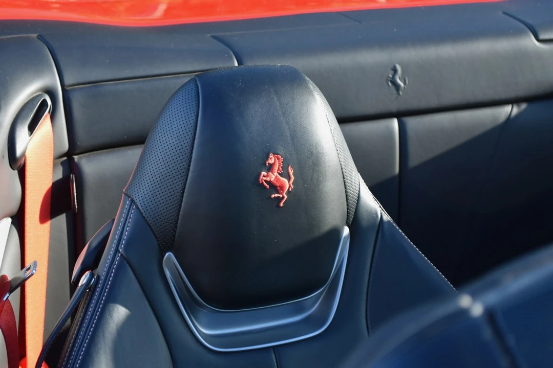 2019 Ferrari Portofino - Image 29 of 30