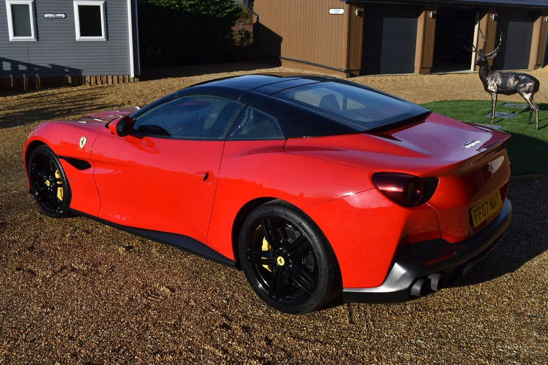 2019 Ferrari Portofino - Image 18 of 30