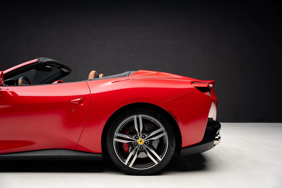 2019 Ferrari Portofino - Image 23 of 31