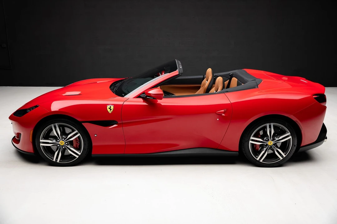 2019 Ferrari Portofino - Image 19 of 31