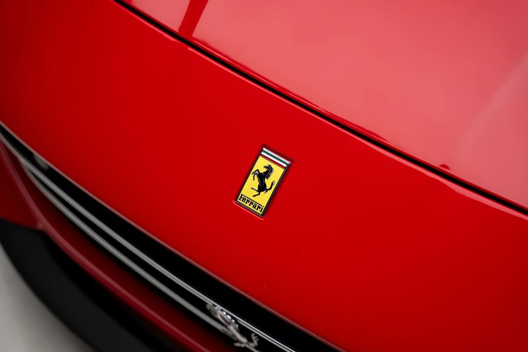 2019 Ferrari Portofino - Image 15 of 31