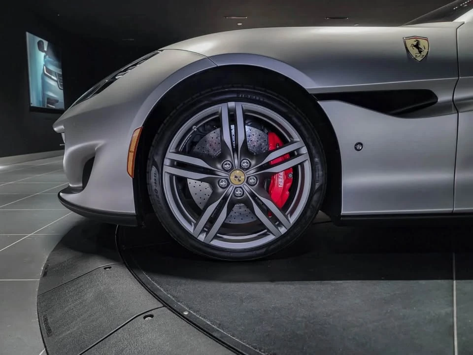 2019 Ferrari Portofino - Image 7 of 16