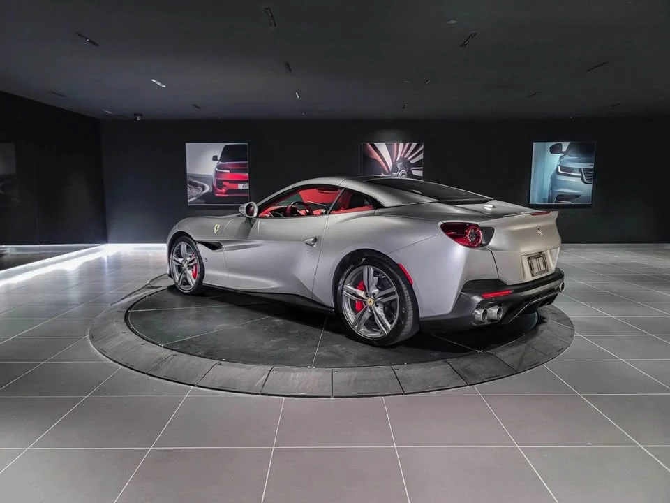 2019 Ferrari Portofino - Image 8 of 16