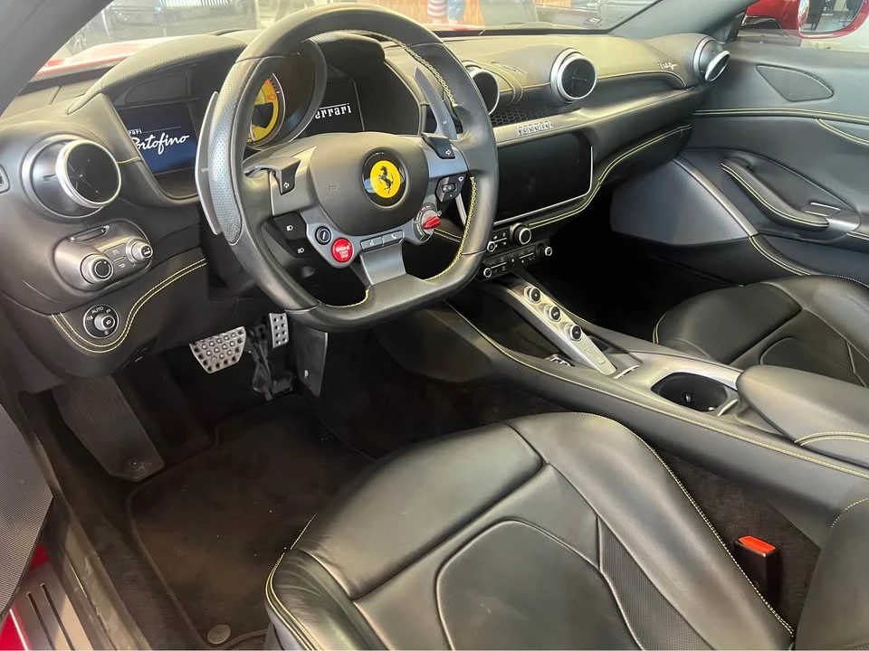 2019 Ferrari Portofino - Image 3 of 3