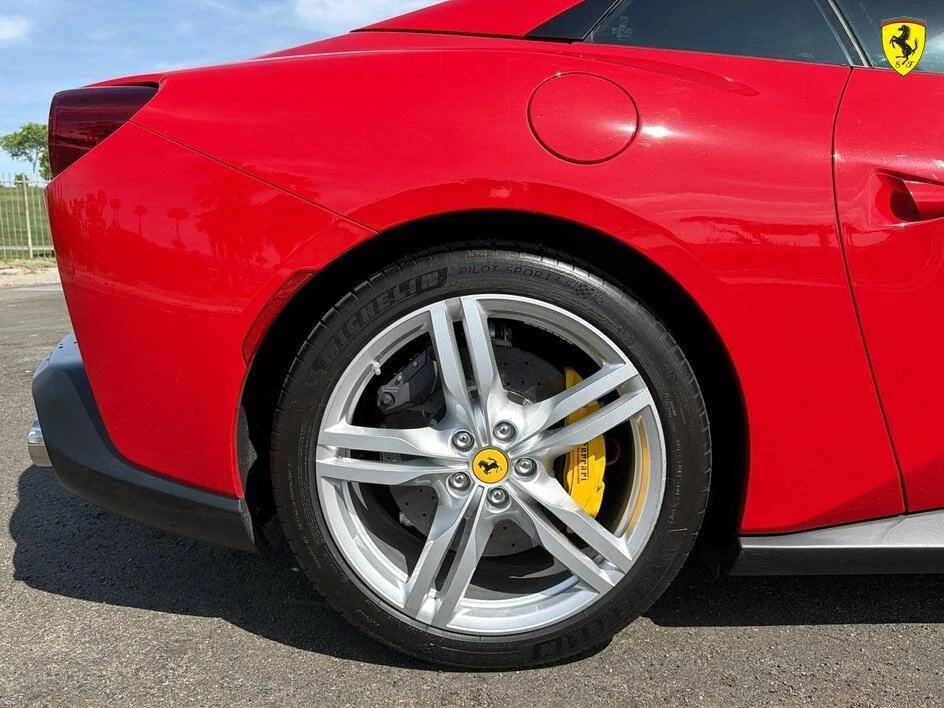 2019 Ferrari Portofino - Image 19 of 20