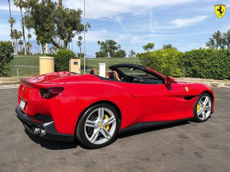 2019 Ferrari Portofino - Image 16 of 20