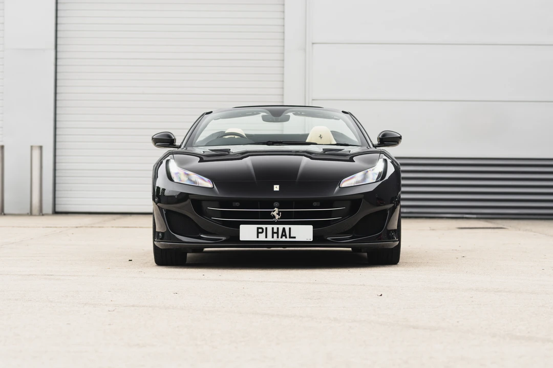 2019 Ferrari Portofino - Image 2 of 31
