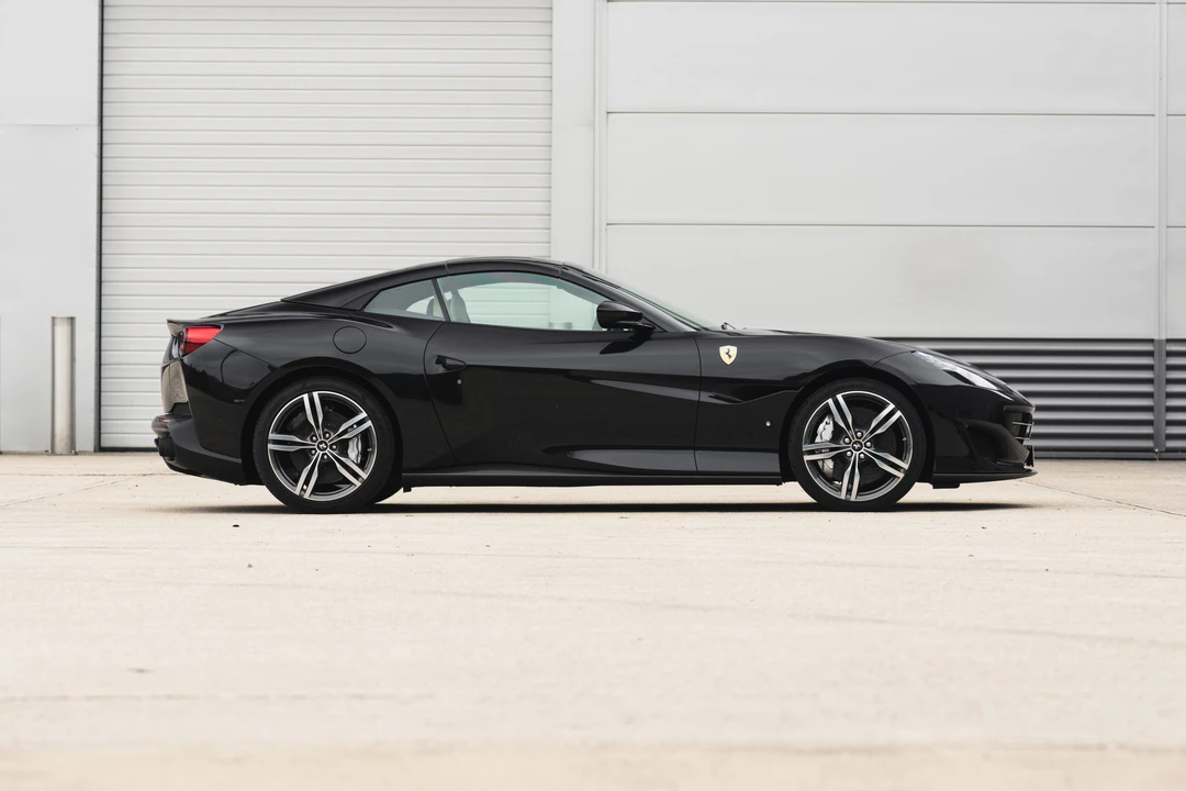 2019 Ferrari Portofino - Image 8 of 31