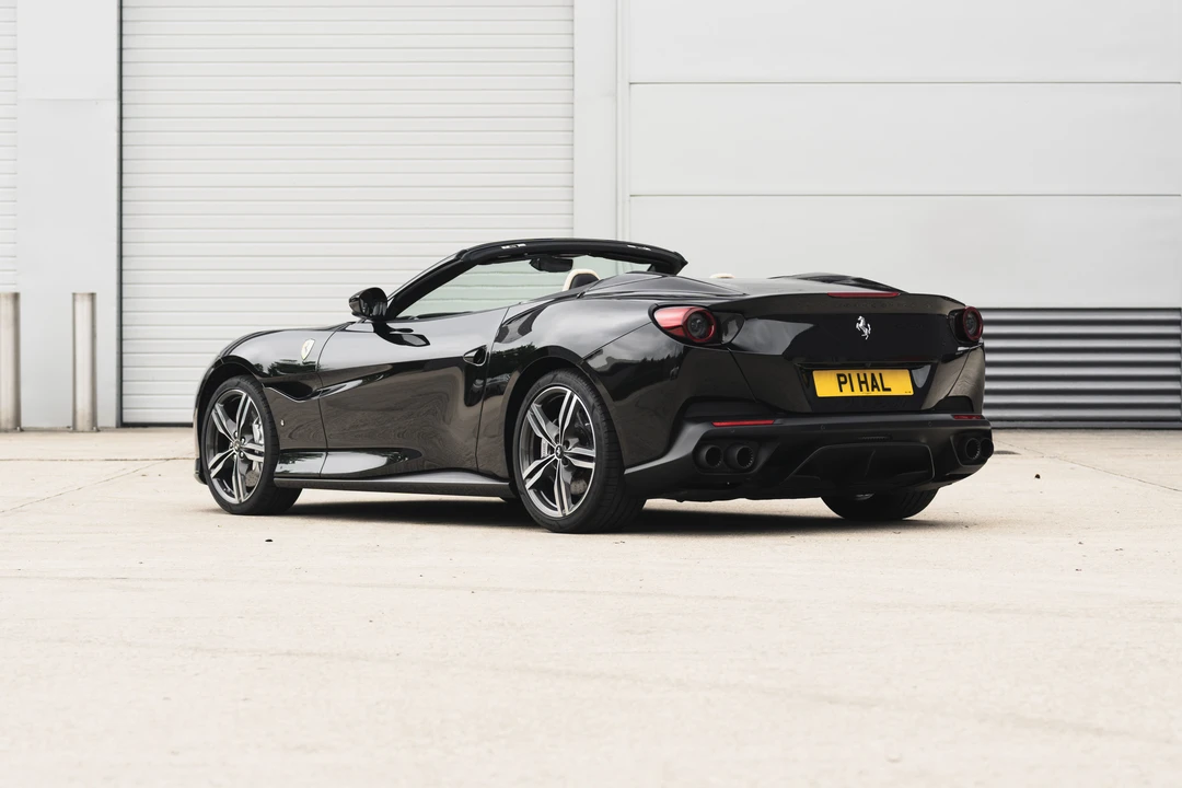 2019 Ferrari Portofino - Image 12 of 31