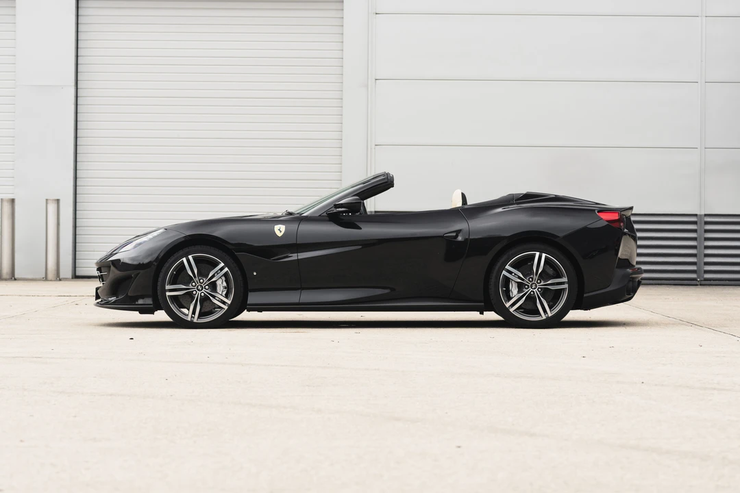 2019 Ferrari Portofino - Image 4 of 31