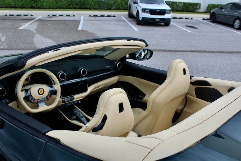2019 Ferrari Portofino - Image 26 of 31