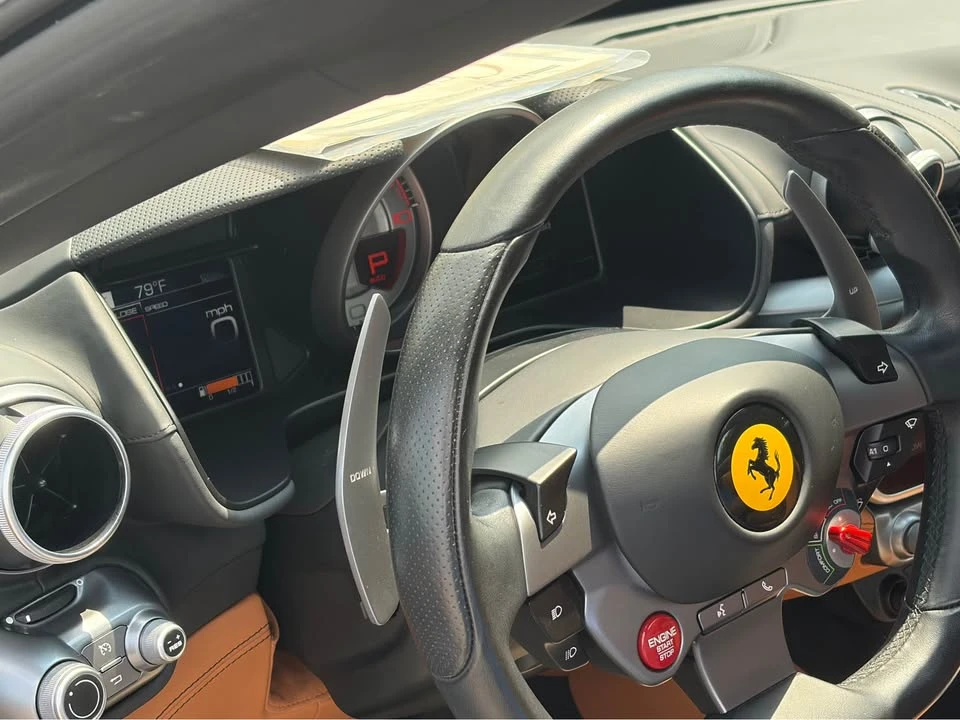 2019 Ferrari Portofino - Image 5 of 5