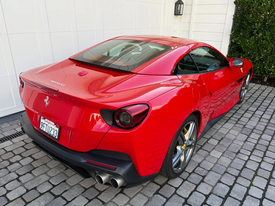 2019 Ferrari Portofino - Image 11 of 21