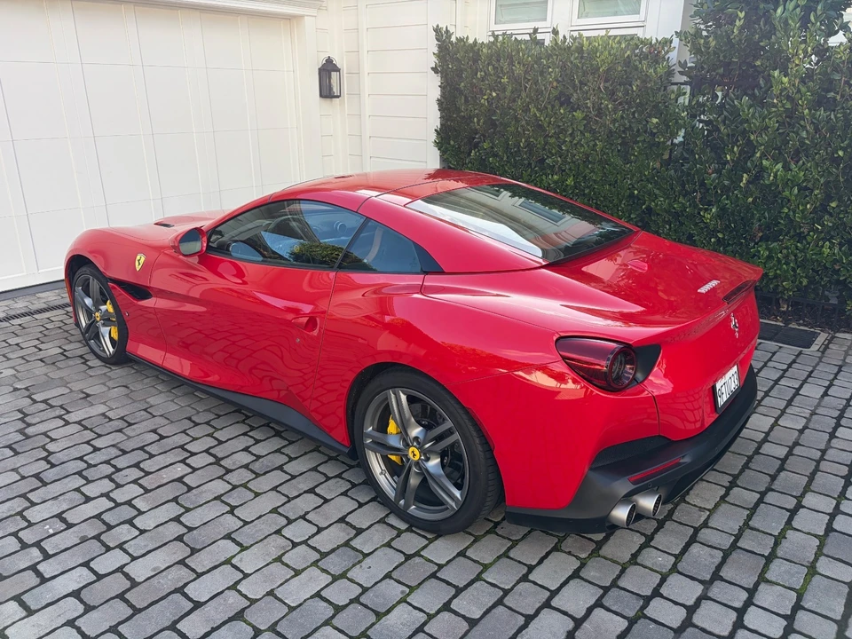 2019 Ferrari Portofino - Image 13 of 21