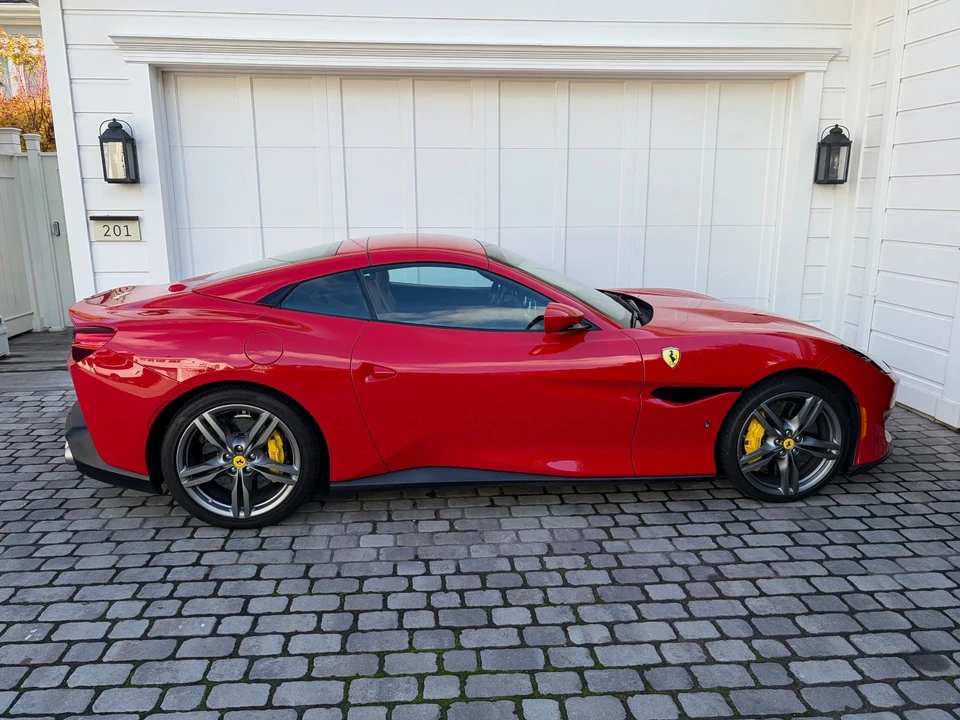 2019 Ferrari Portofino - Image 10 of 21