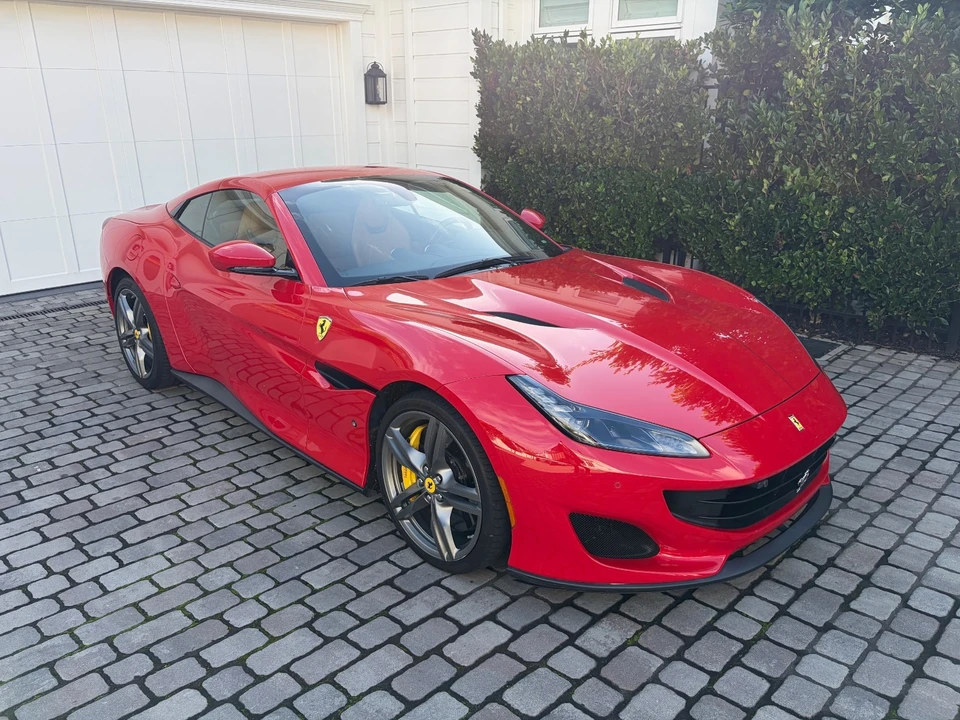 2019 Ferrari Portofino - Image 8 of 21