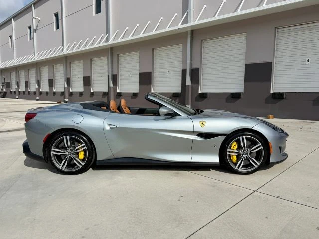 2019 Ferrari Portofino - Image 2 of 21